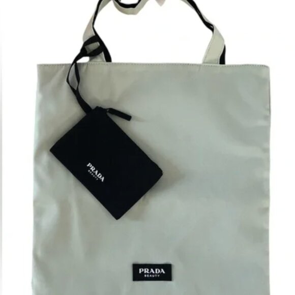 Prada Beauty Reversible Tote with Pouch New in Dustbag - Picture 3 of 3